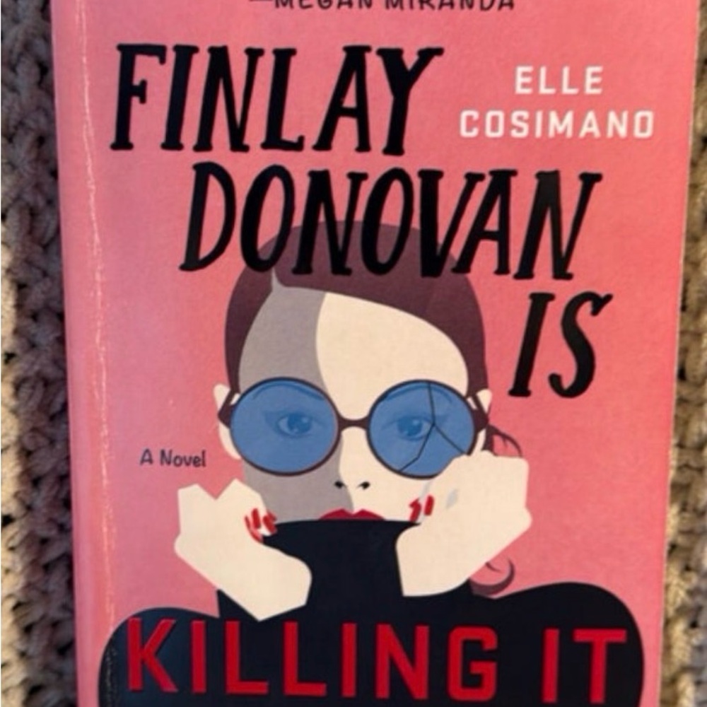 Book - Finlay Donovan Is Killing It